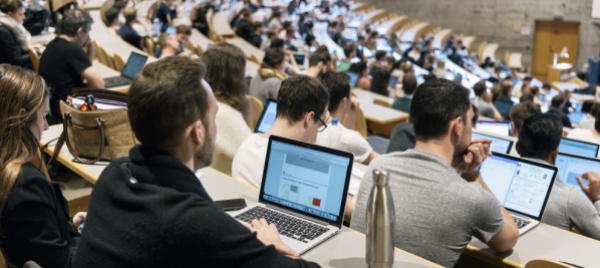 ammettiamo-gli-studenti-degli-stati-terzi-fuggiti-dall-ucraina