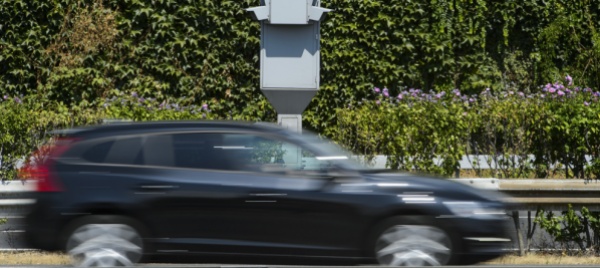 beccato-dai-radar-undici-volte-in-cinque-giorni-auto-ritirata