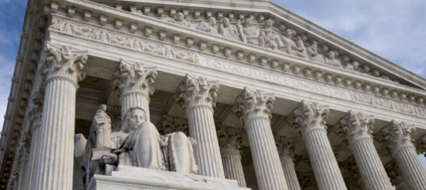 per-la-corte-suprema-usa-pregare-in-campo-e-un-diritto-dei-coach