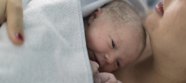 crescono-le-nascite-in-svizzera-sempre-di-piu-le-mamme-over-30