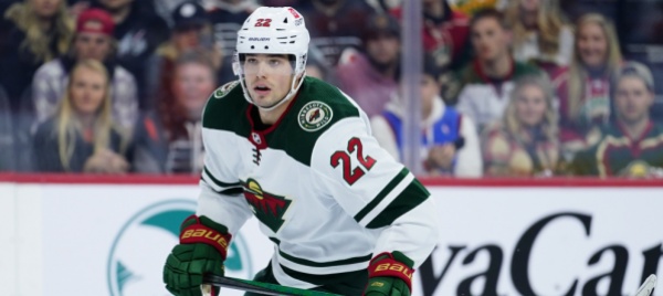 kevin-fiala-firma-con-i-los-angeles-kings