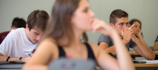borse-di-studio-per-giovani-bleniesi