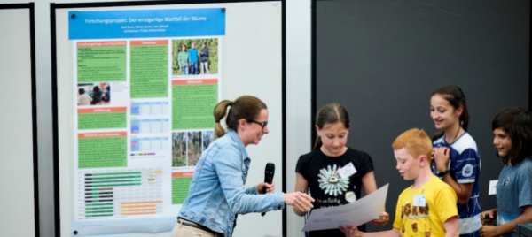 conferenza-sull-ambiente-1-premio-a-una-classe-di-acquarossa