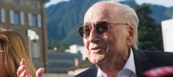 joseph-blatter-il-signore-degli-anelli