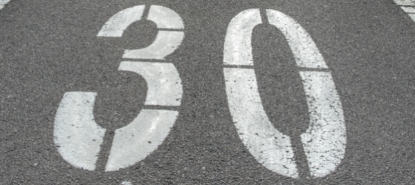 introduzione-dei-30-km/h-sulla-strada-principale-a-daro