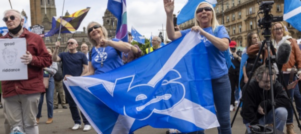 la-sfida-di-edimburgo-referendum-per-la-secessione-nel-2023