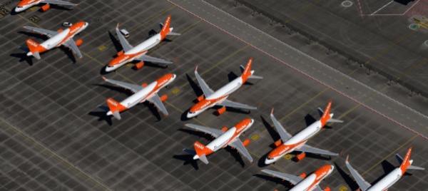 easy-jet-volera-poco-a-luglio-in-spagna-vacanze-a-rischio
