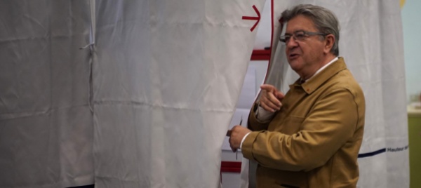 melenchon-avanti-ma-macron-puo-tenere-la-maggioranza