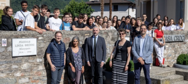 mendrisio-le-prime-liceo-alla-scoperta-delle-vie-al-femminile