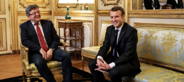 monito-a-macron-dalla-nuova-gauche