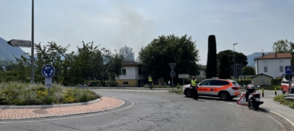 mattinata-di-fuoco-in-fiamme-una-casa-a-morbio-inferiore