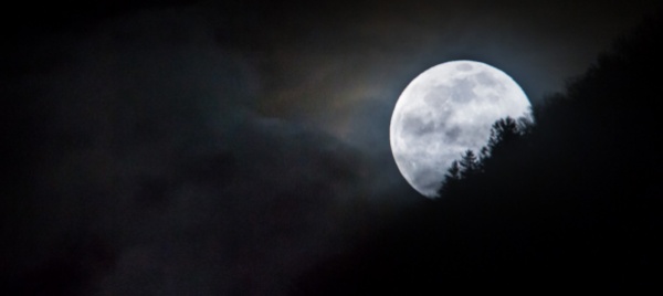 una-serata-al-chiar-di-luna-a-lattecaldo