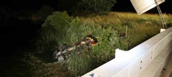 esce-di-strada-e-finisce-in-uno-stagno-un-morto-a-mollis