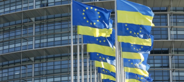 si-dell-europarlamento-a-ucraina-e-moldavia-subito-candidate