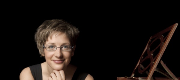 la-pianista-els-biesemans-apre-la-via-lattea