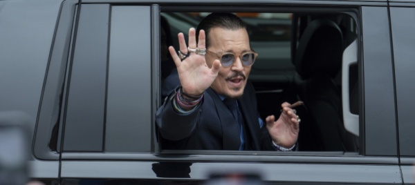 nuove-grane-per-johnny-depp-stavolta-costretto-a-patteggiare