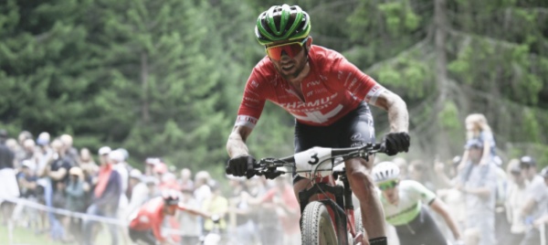 a-vallnord-la-svizzera-vola-con-fl-ckiger-e-keller