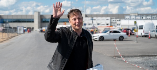 new-york-il-papa-di-google-rompe-l-amicizia-con-musk