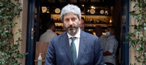 m5s-resta-la-regola-dei-due-mandati