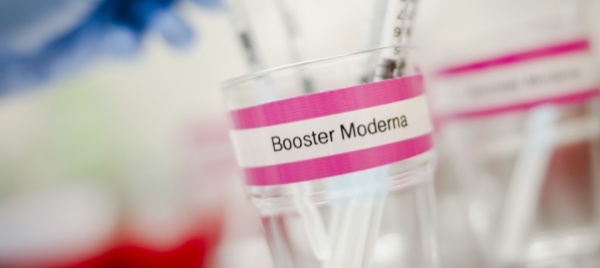 secondo-booster-necessario-col-tempo-meno-protezione