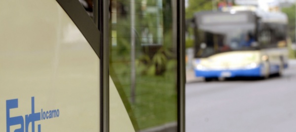 fermate-bus-minusio-barriere-architettoniche-da-eliminare