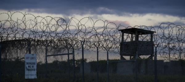 guantanamo-libera-il-prigioniero-242-e-nell-arte-il-suo-futuro