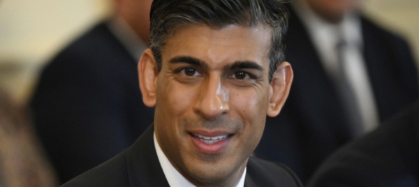 rishi-sunak-in-campo-per-il-dopo-johnson