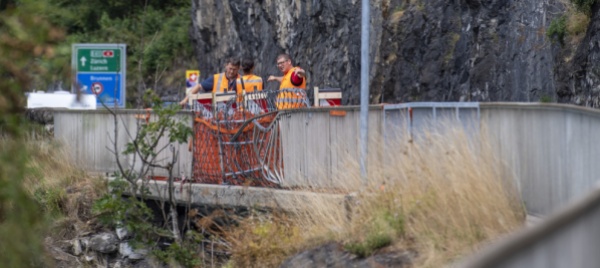 axenstrasse-identificato-l-uomo-morto-nel-lago