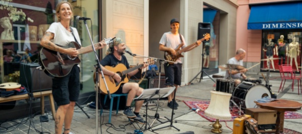 a-bellinzona-musica-live-in-cinque-piazze