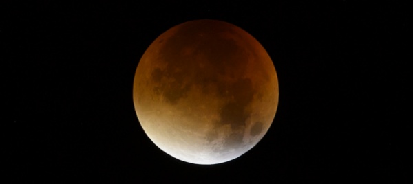 superluna-stasera-nei-cieli-della-svizzera