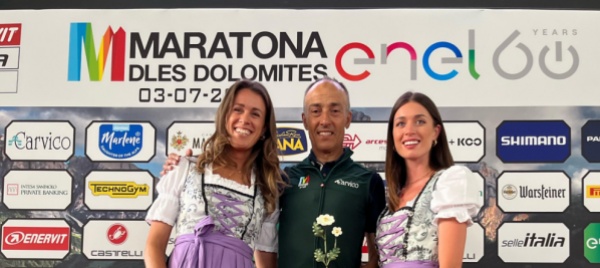 maratona-dles-dolomites-rocco-cattaneo-vince-ancora