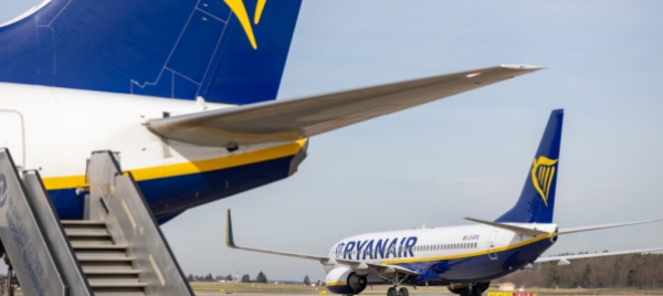 ryanair-domani-braccia-incrociate-per-quattro-ore