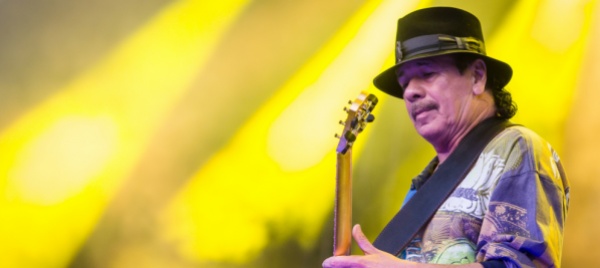 santana-perde-conoscenza-durante-un-concerto-negli-usa