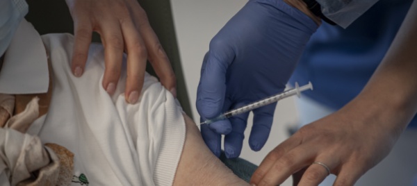 iscrizioni-aperte-per-la-vaccinazione-di-richiamo-agli-over-80
