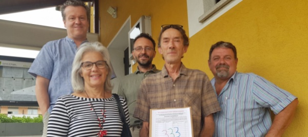 a-breggia-in-333-sono-per-il-referendum-sulle-scuole