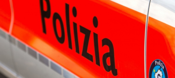 durante-il-festival-via-gallinazza-sbarrata-di-sera-e-di-notte