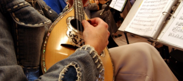 la-musica-di-montagna-al-lavatoio-di-mascengo