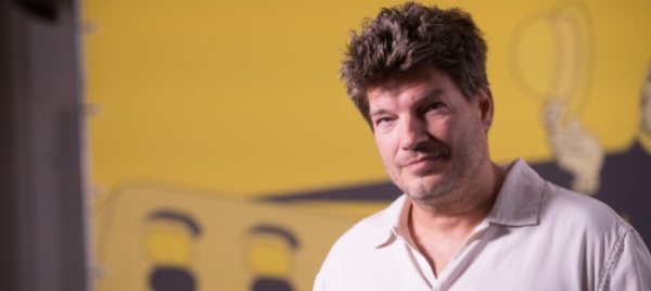 un-premio-non-si-rifiuta-mai-vince-matter-out-of-place