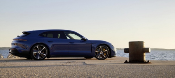 over-the-top-porsche-taycan-turbo-s-st