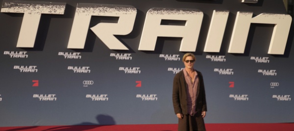 bullet-train-brad-pitt-sceglie-male-un-veicolo-in-corsa