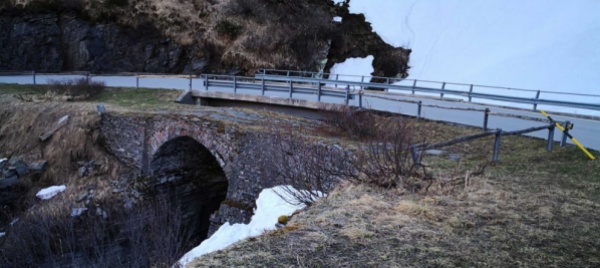 il-ponte-in-pietra-casott-non-verra-demolito