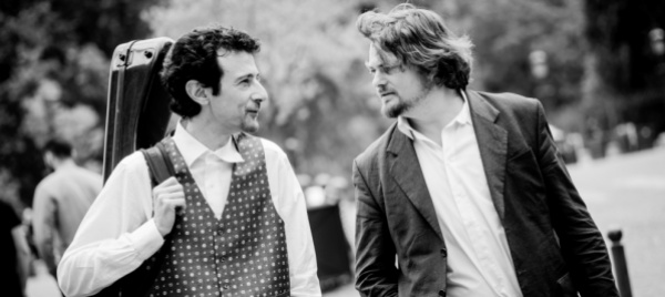 la-dolce-vita-in-un-concerto-al-chiostro-di-riva-san-vitale