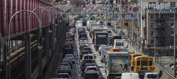 anche-lo-stato-di-new-york-fermera-le-auto-a-benzina-dal-2035