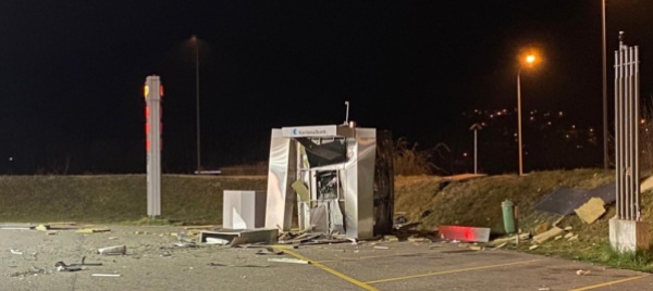 si-moltiplicano-in-svizzera-gli-attacchi-ai-bancomat