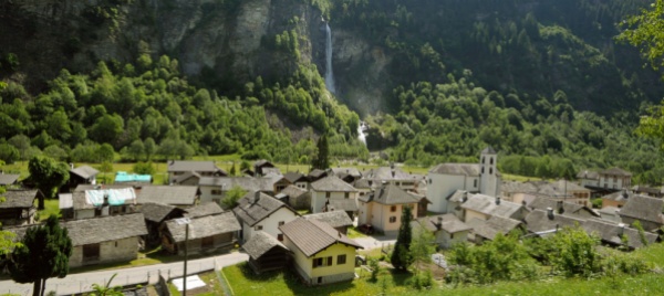 augio-presentazione-di-un-libro-fotografico-sulla-val-calanca