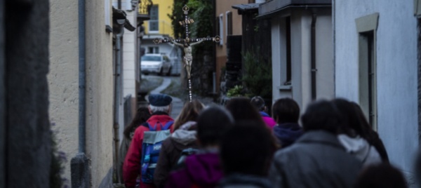 troppe-bestemmie-il-parroco-chiude-il-campetto-dell-oratorio