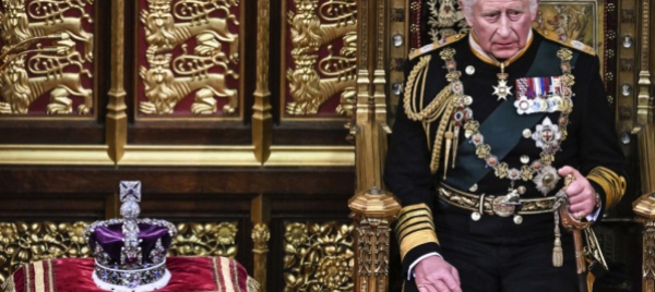 carlo-iii-proclamato-formalmente-re-god-save-the-king