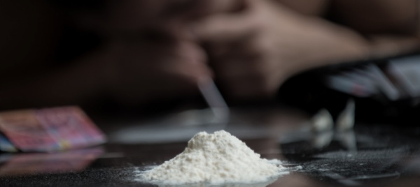 como-arrestata-spacciatrice-di-cocaina-con-clienti-ticinesi