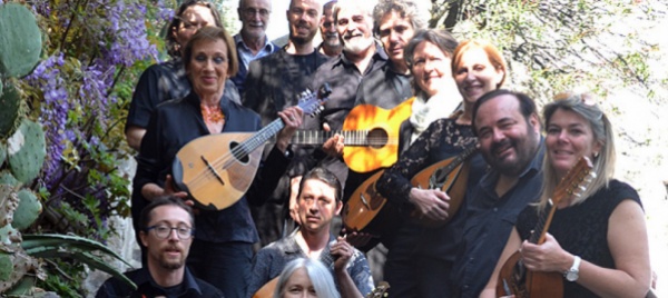 concerto-al-buio-con-il-gruppo-mandolinistico-di-gandria