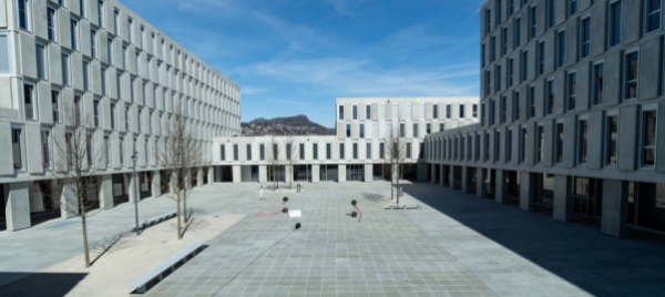 lugano-citta-universitaria-conferenza-al-palacongressi